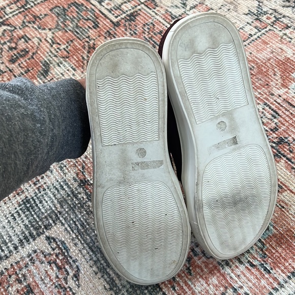 Report Alexa Slip On Sneaker - Picture 5 of 6